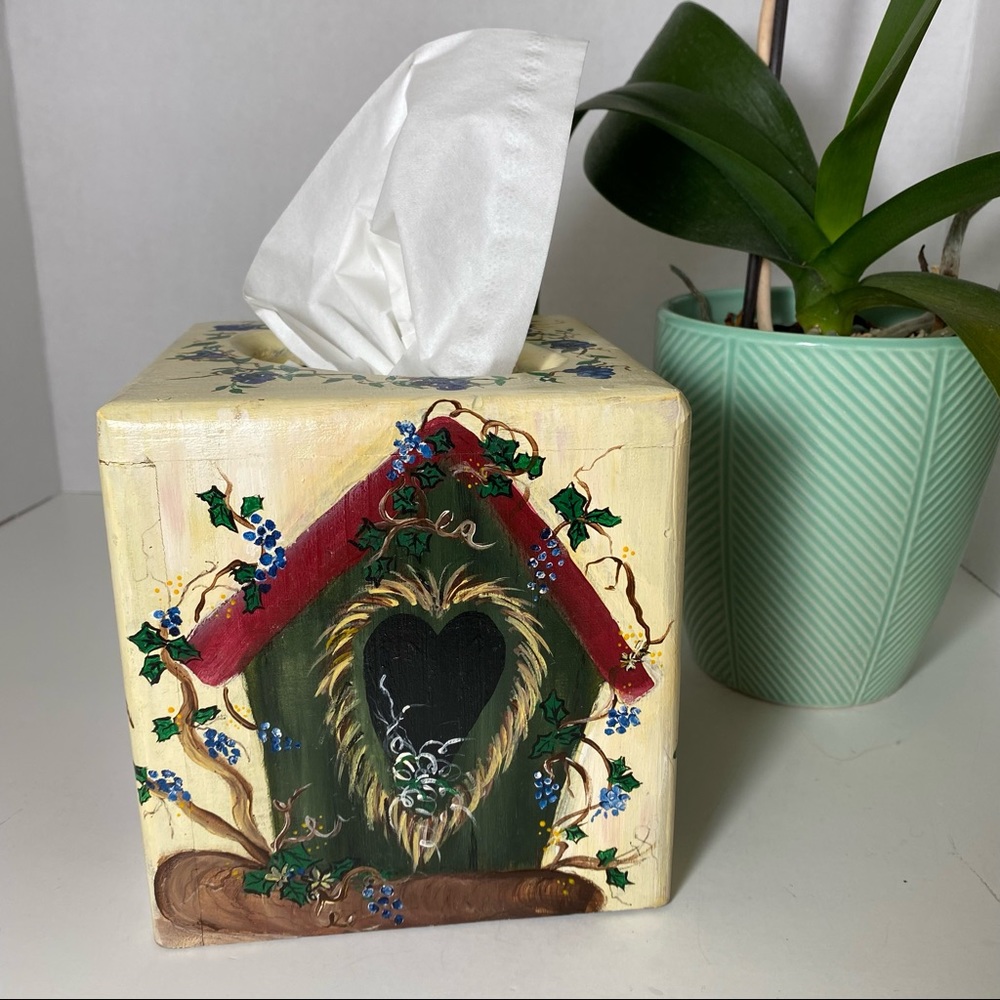 Handpainted Wooded Tissue Box Cover, Farmhouse Style, 5.5" cube, unused